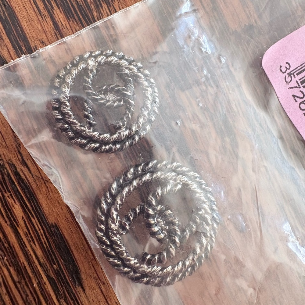 CHANEL Metallic Silver Twisted Buttons